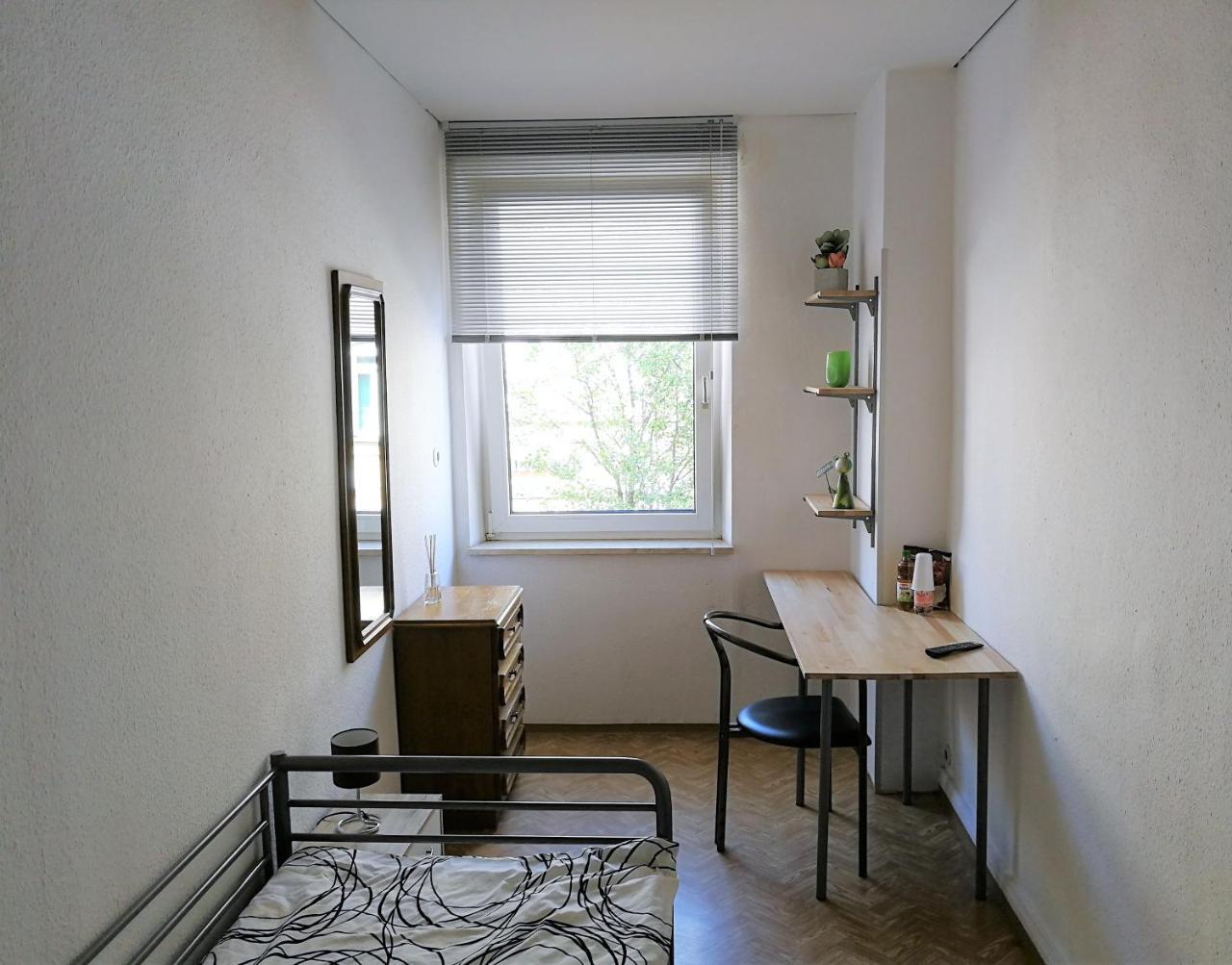 Privatzimmer Furth Zentrum エクステリア 写真